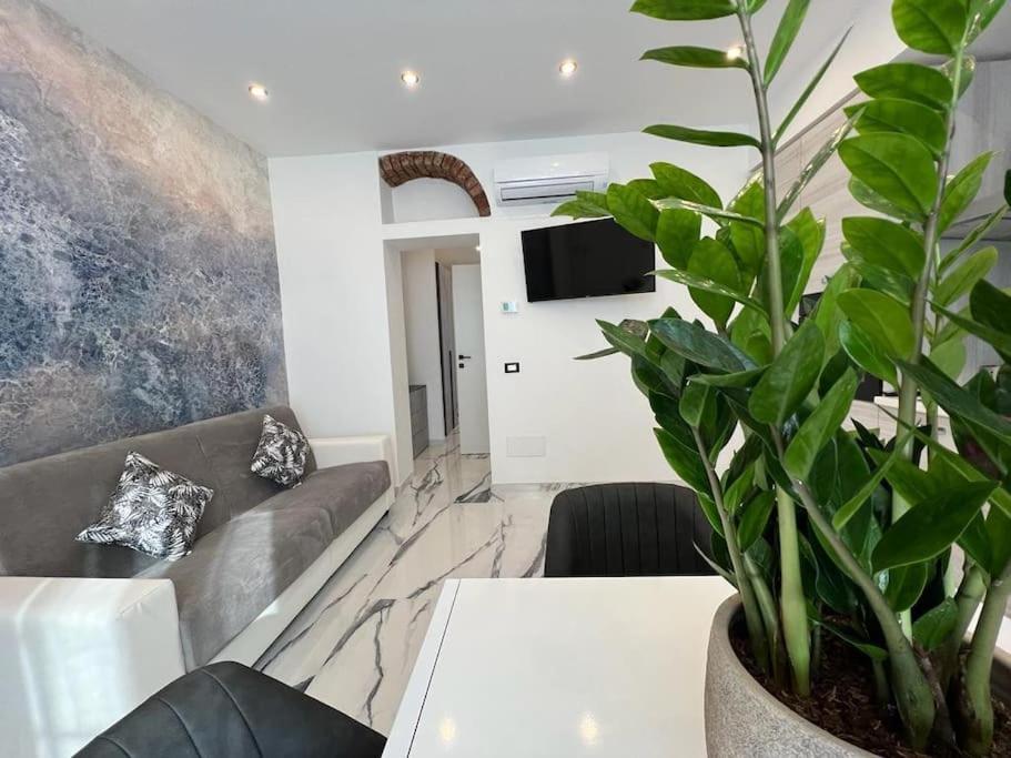 Appartamento Luxury Carrara Milan Exterior photo